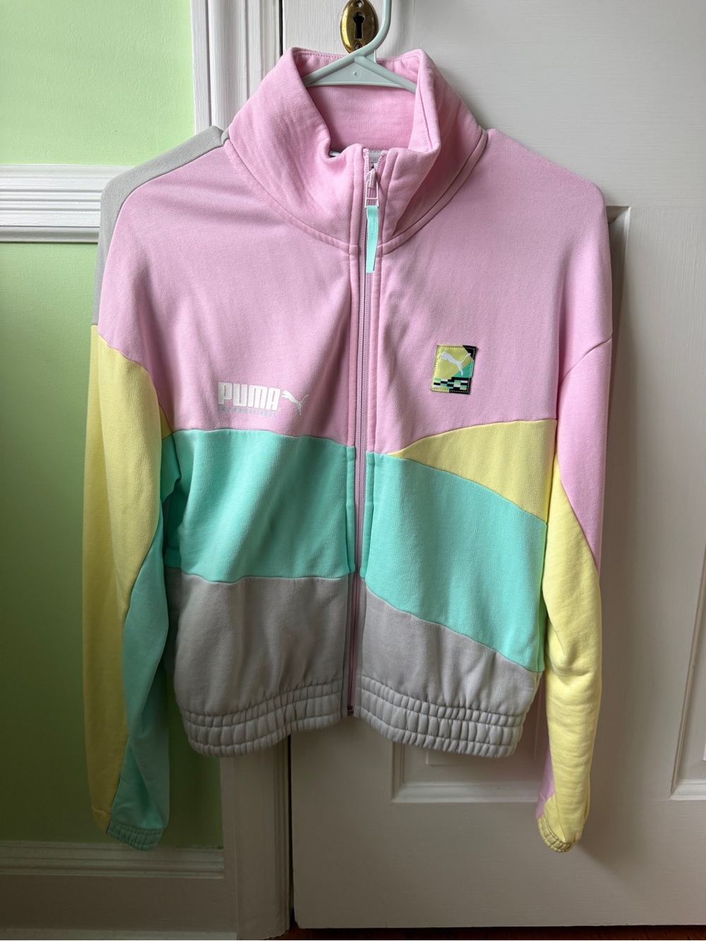Puma pink pastel track jacket xs